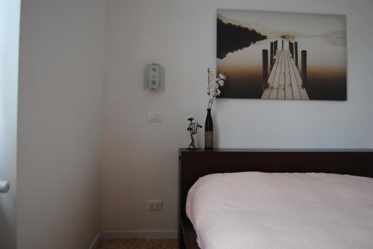 Girovagando Lägenhet Rom Exteriör bild